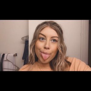 Meet your Posher, Kaitlin